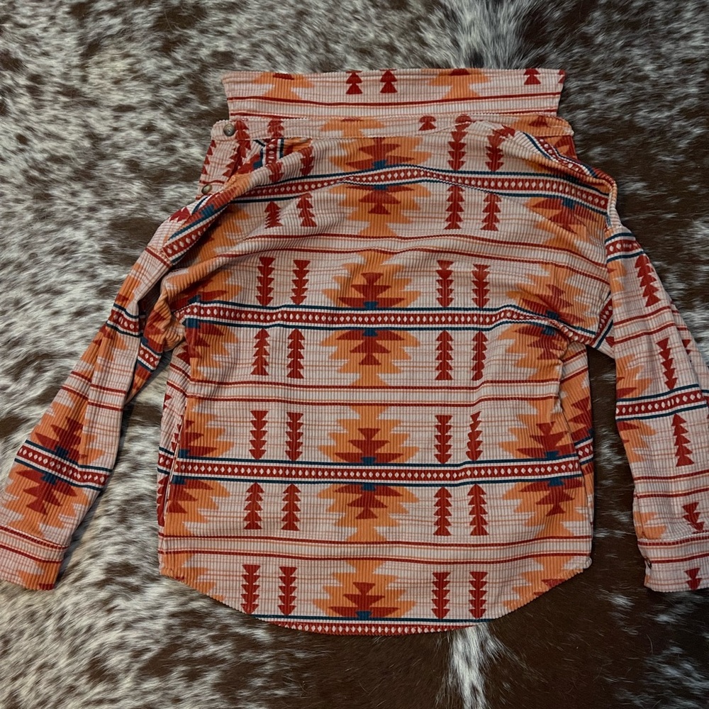 Aztec button down - Picture 5 of 5
